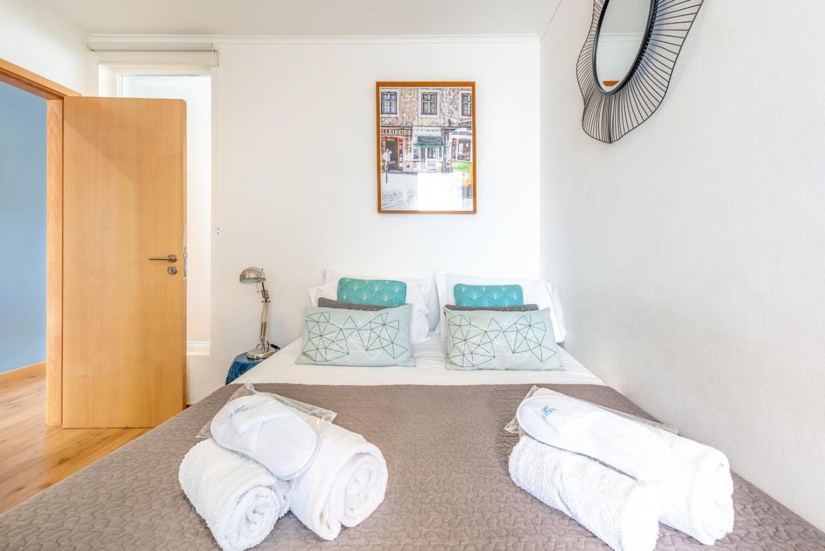 Appartamento Guestready - Porta De Alfama, For Up To 6 Guests! Lisbona Esterno foto
